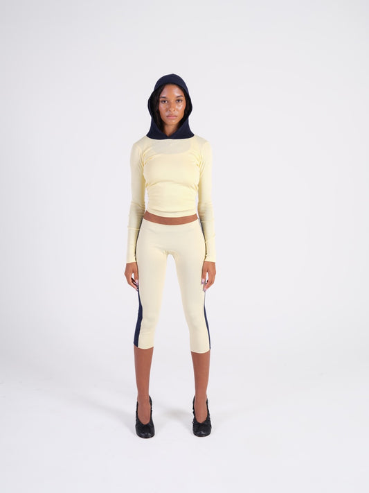 Dae Hoodie Butter & Blueberry